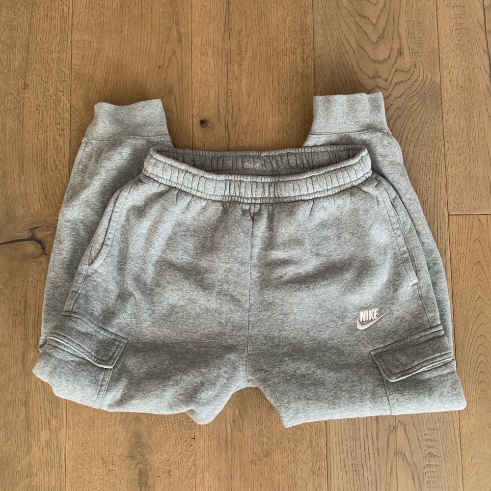 Nike cargo sweatpants